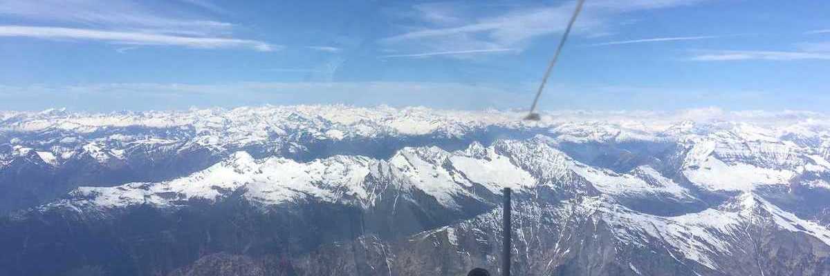 Verortung via Georeferenzierung der Kamera: Aufgenommen in der Nähe von Bezirk Moesa, Schweiz in 3700 Meter